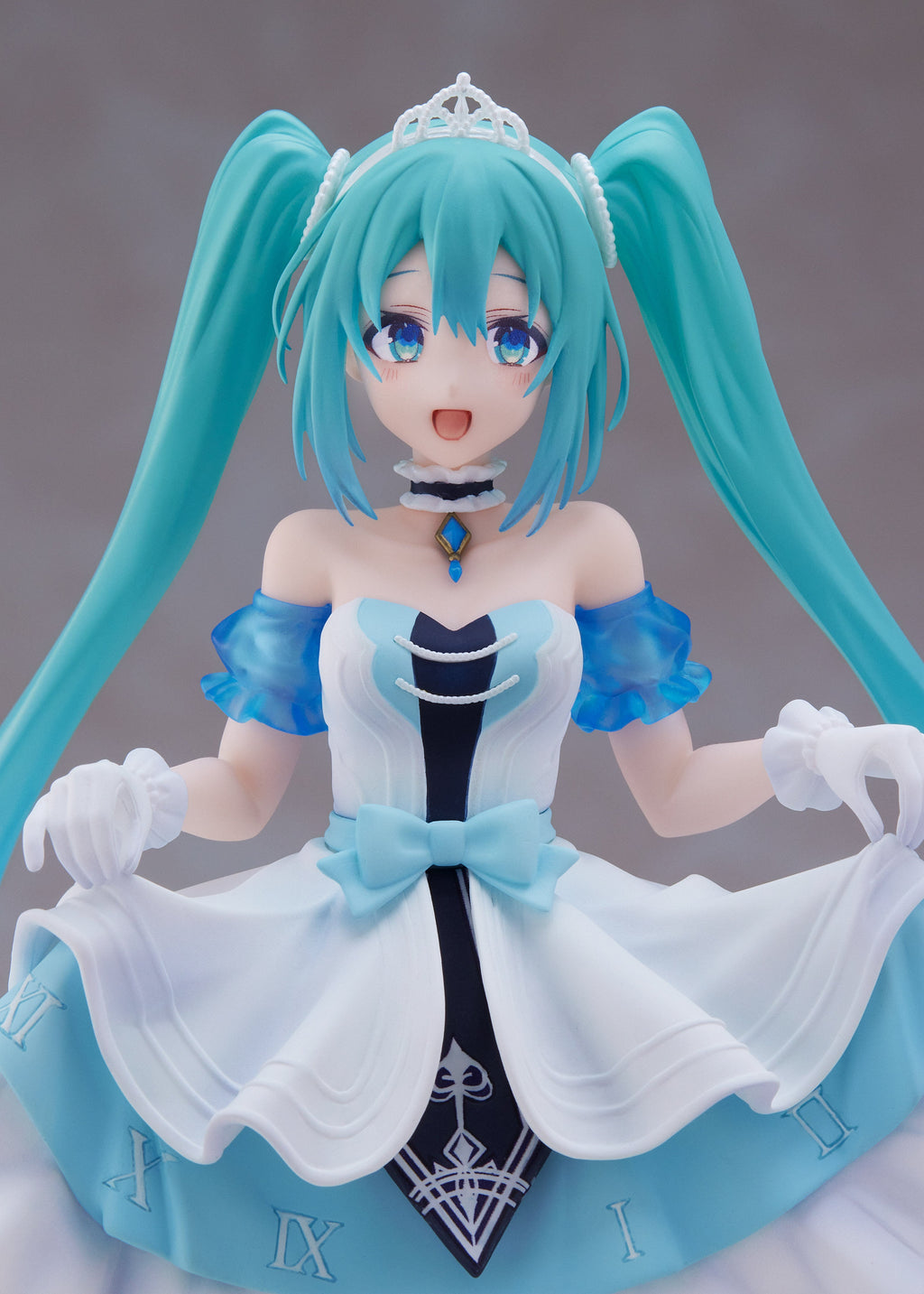Taito Vocaloid Hatsune Miku Wonderland Cinderella Prize Figure