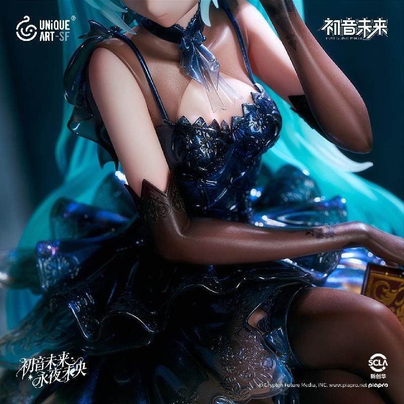 Pre-order UNiQUE ART VOCALOID Hatsune Miku: Eternal Night Never Ends Figure