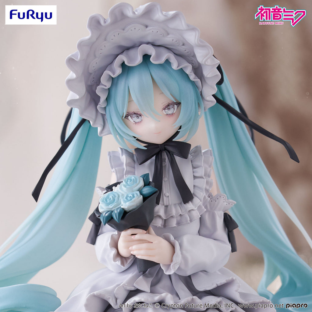 FuRyu Hatsune Miku Retro Doll Classic Doll Figure