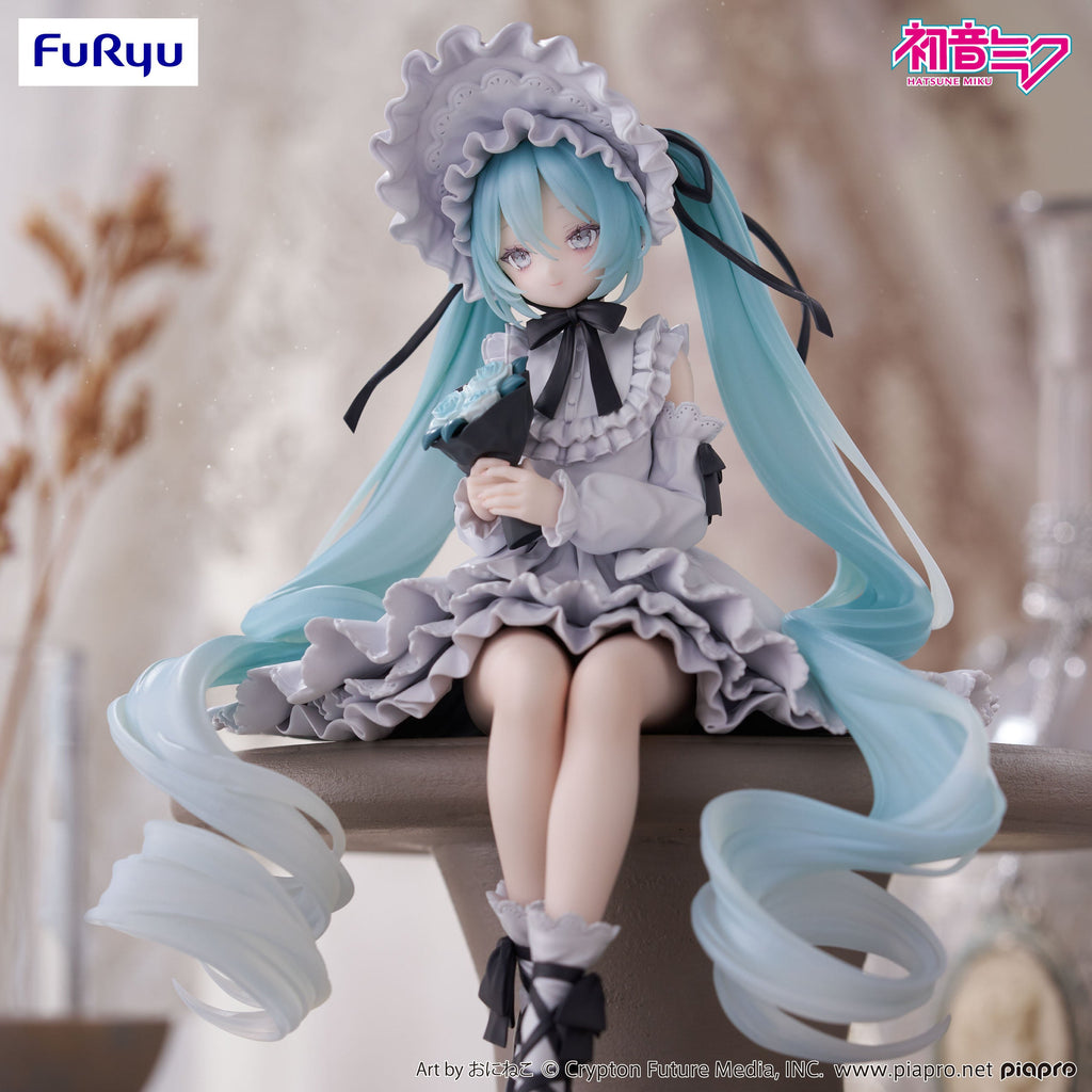 FuRyu Hatsune Miku Retro Doll Classic Doll Figure