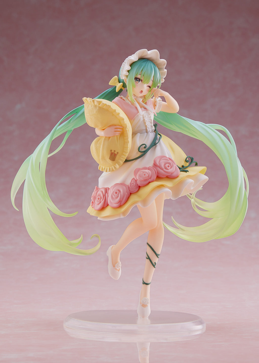 TAITO Wonderland Hatsune Miku Sleeping Beauty Prize Figure