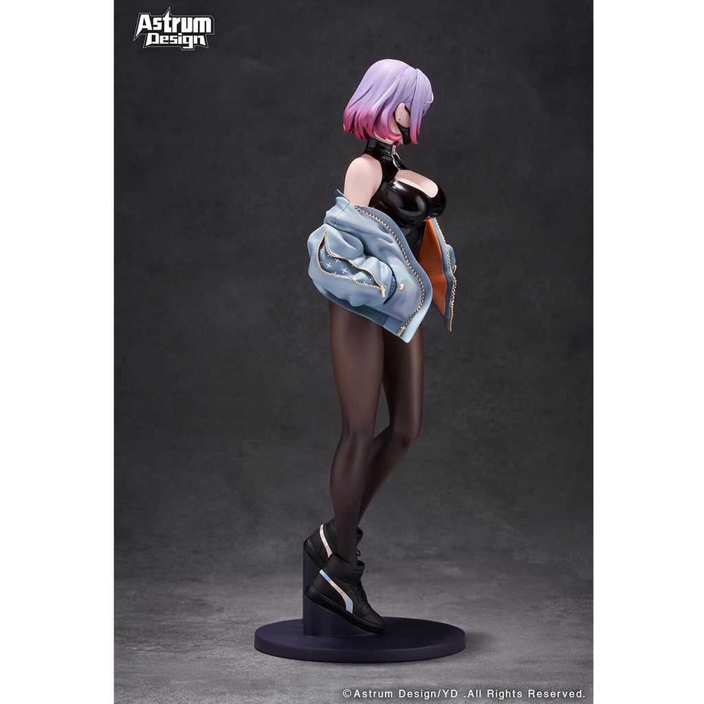 AstrumDesign Sneakers × High-Slit Couture × Face Mask LUNA Figure