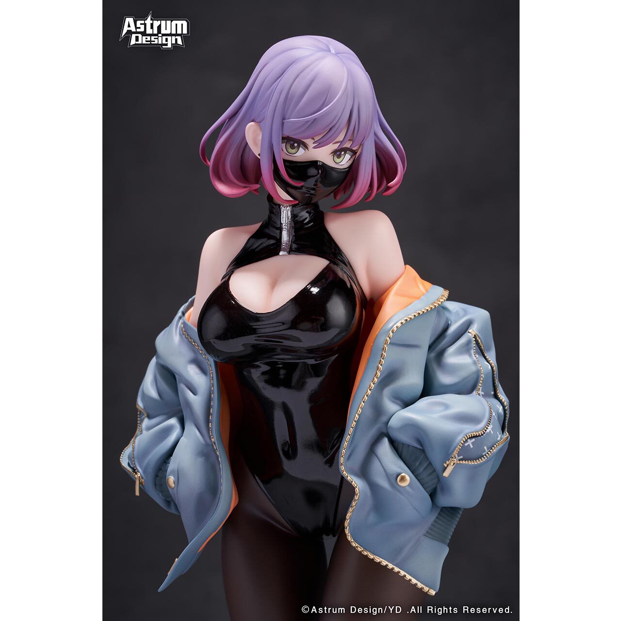 AstrumDesign Sneakers × High-Slit Couture × Face Mask LUNA Figure