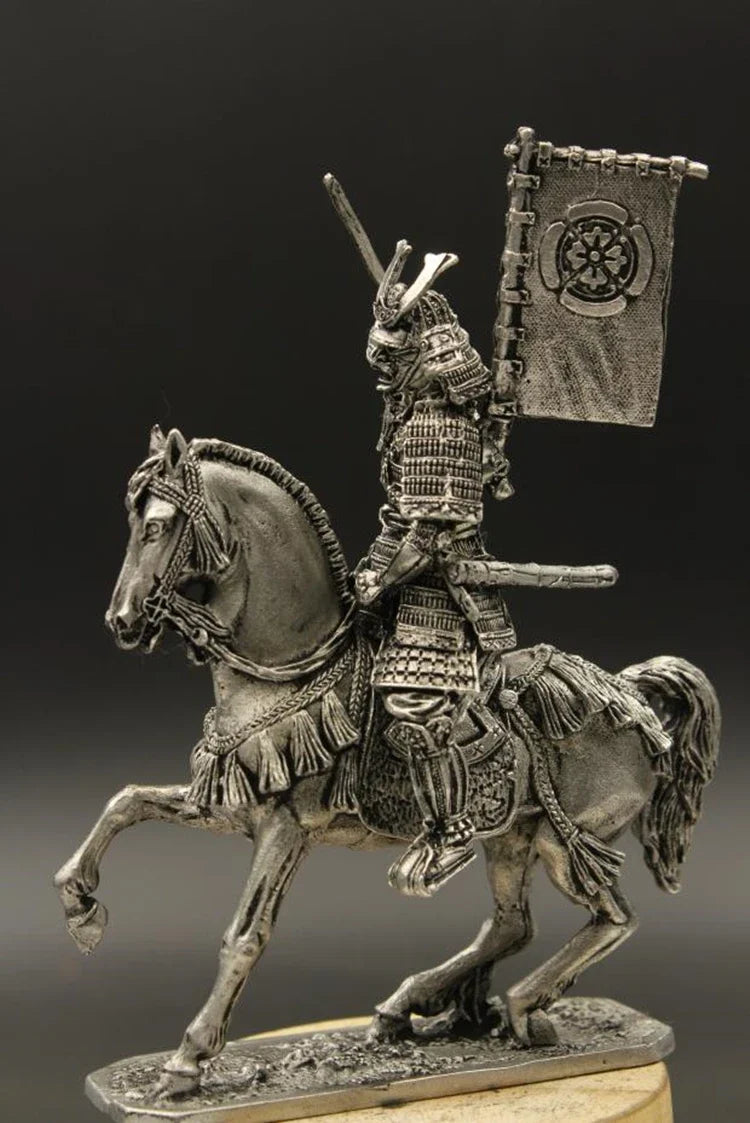 Metal Ancient Soldier Model Japanese Warring Country Oda Family Riding Samurai Home Office and Bar Decor Customize Gifts 1/30