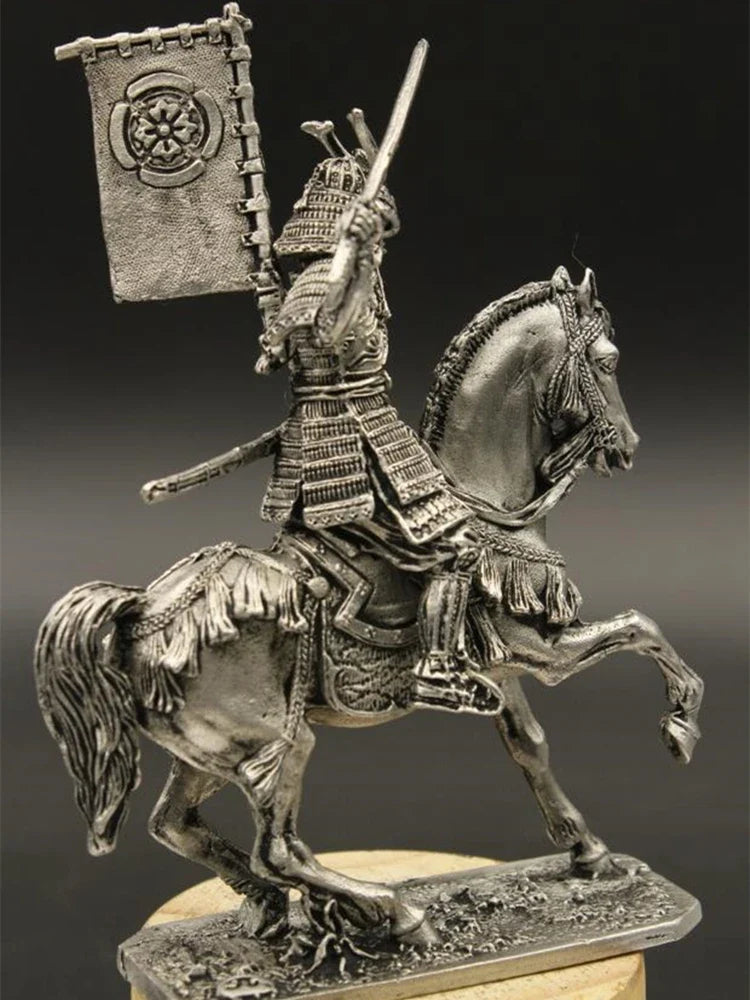 Metal Ancient Soldier Model Japanese Warring Country Oda Family Riding Samurai Home Office and Bar Decor Customize Gifts 1/30