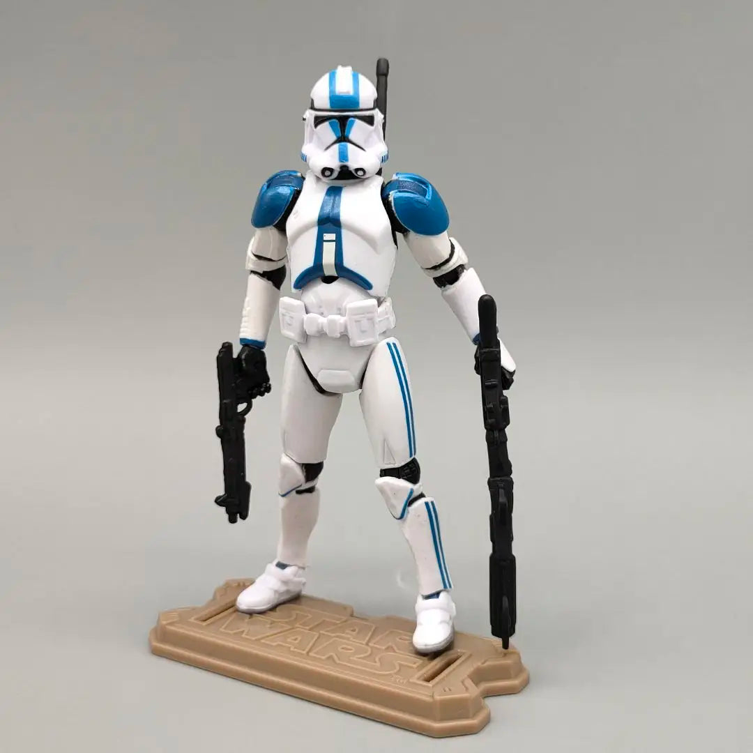Star Wars Republic 501-st Legion Blue White Trooper 3.75" Loose Action Figure