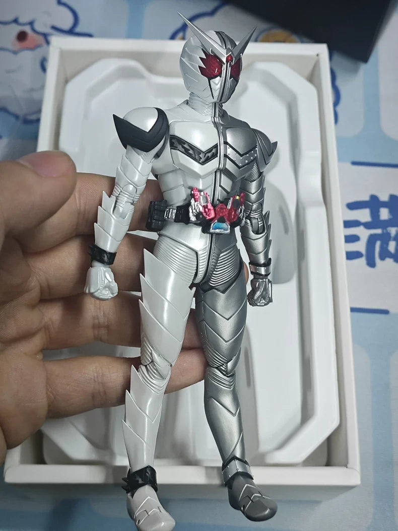Bandai Fang Metal Bone Sculpture 1/12 Scale Finished Model, SHF, Fully Equipped, Undamaged Box and Manual, Japanese Version, Craftsman's Modification, Authentic Molded Joints