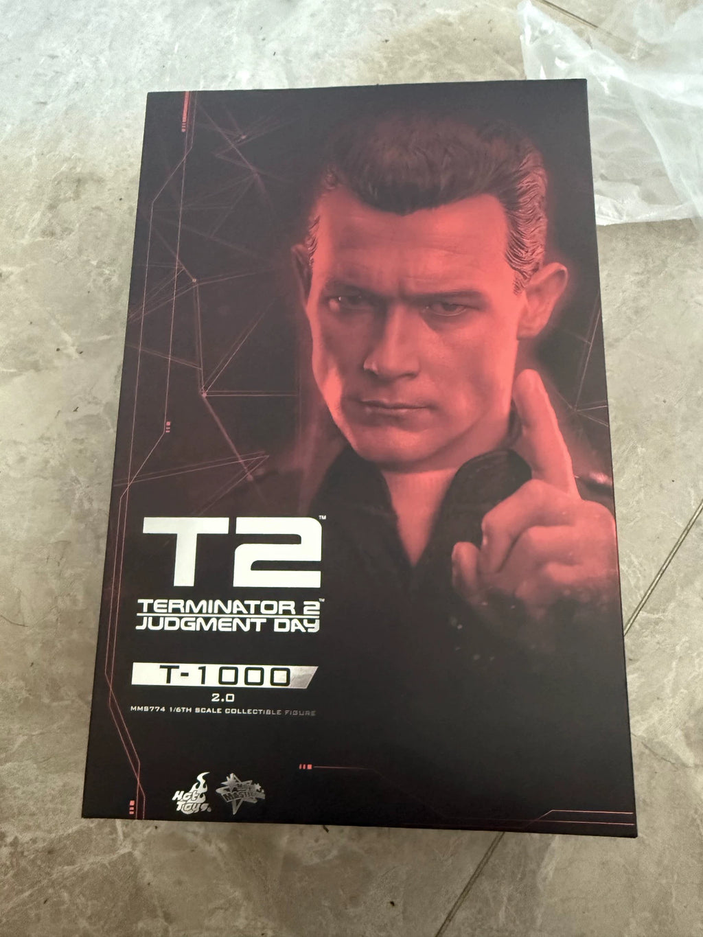 Hot Toys Terminator 2 T1000 Liquid Metal Man Robot MMS774 1/6 Scale Action Figure Version 2.0