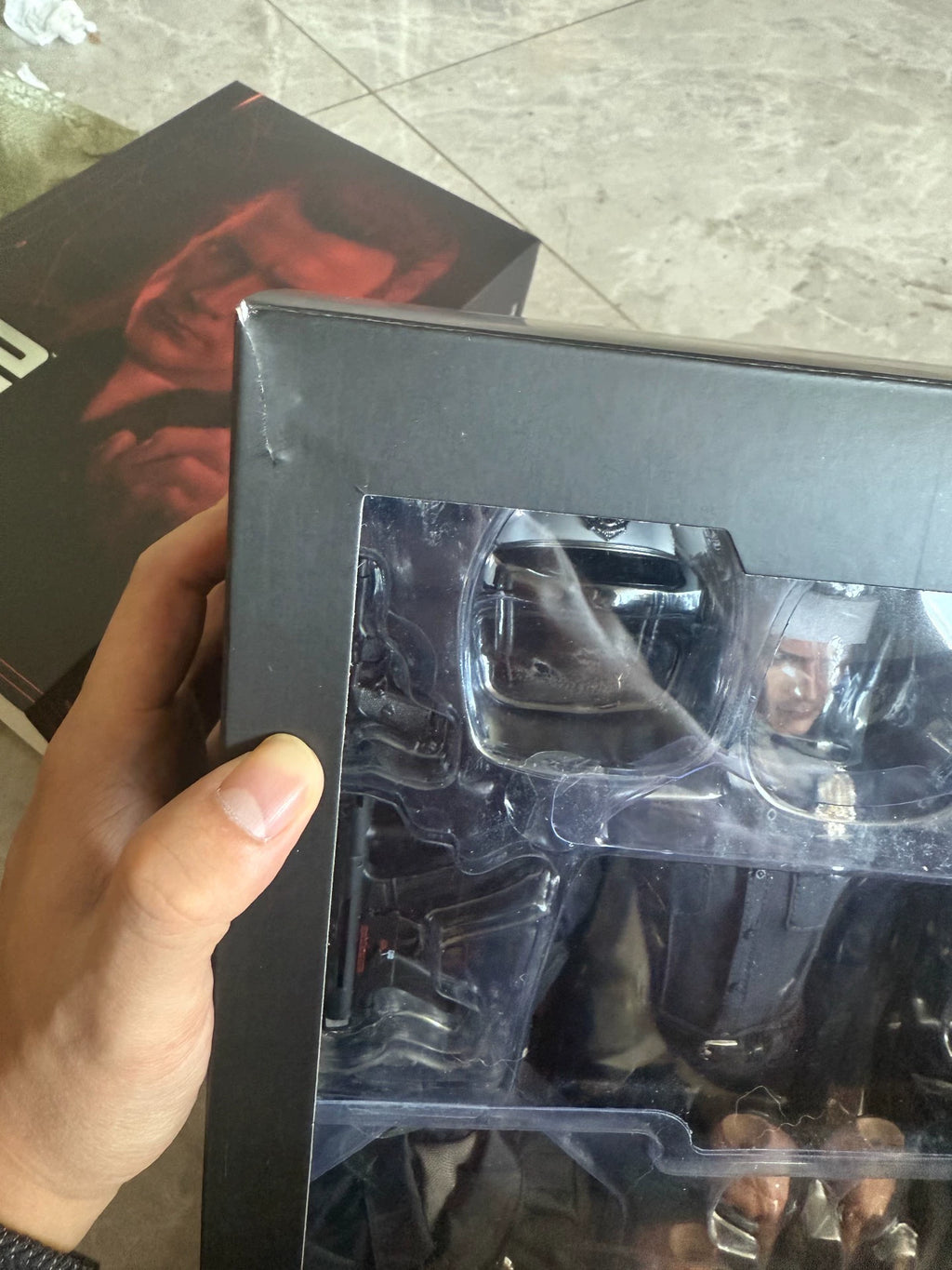 Hot Toys Terminator 2 T1000 Liquid Metal Man Robot MMS774 1/6 Scale Action Figure Version 2.0
