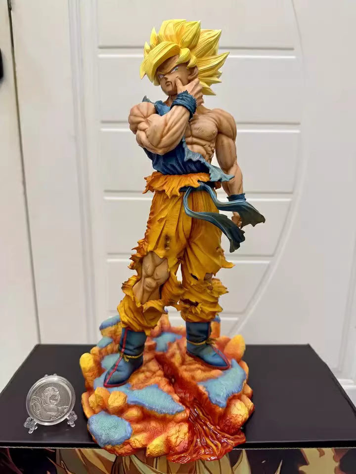 Pre-order the legendary Super Saiyan, 1/6 scale.