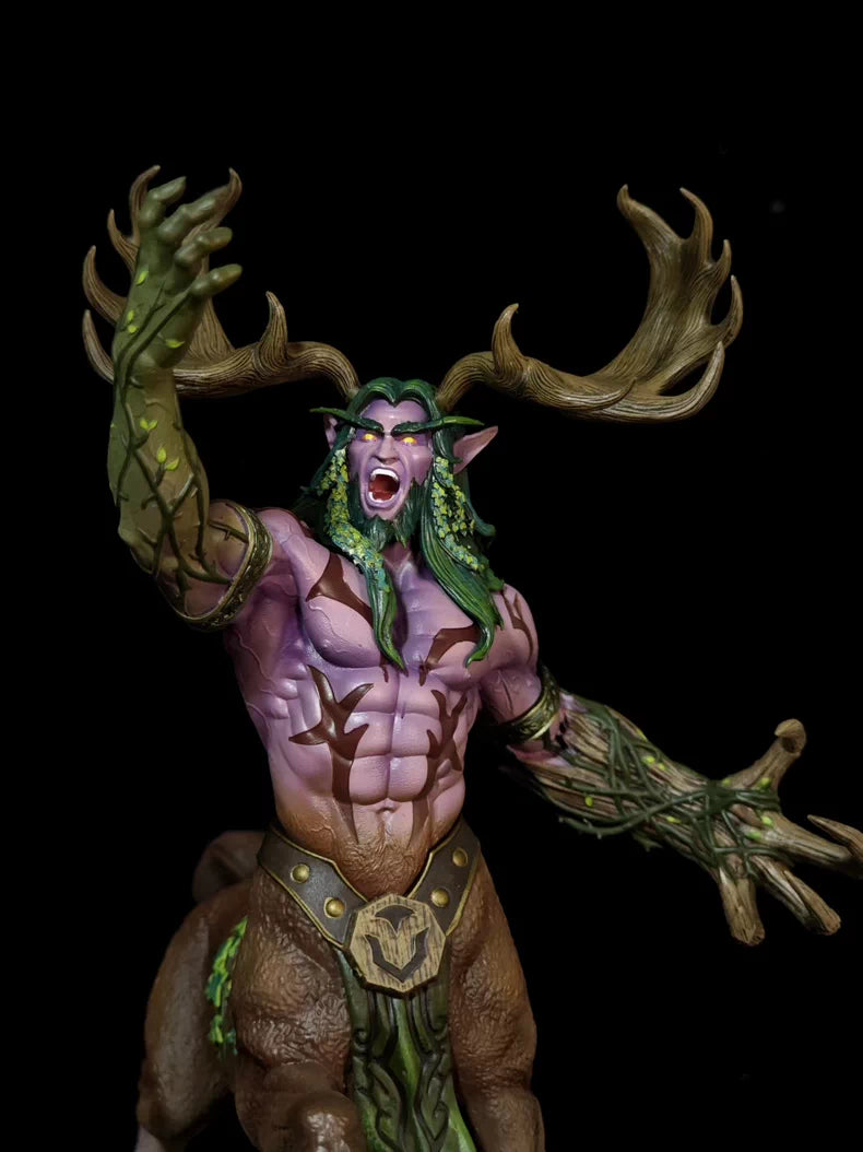 World of Warcraft: Cenarius, the Lord of the Forest.  Overall height 26 cm, 1/10 scale GK