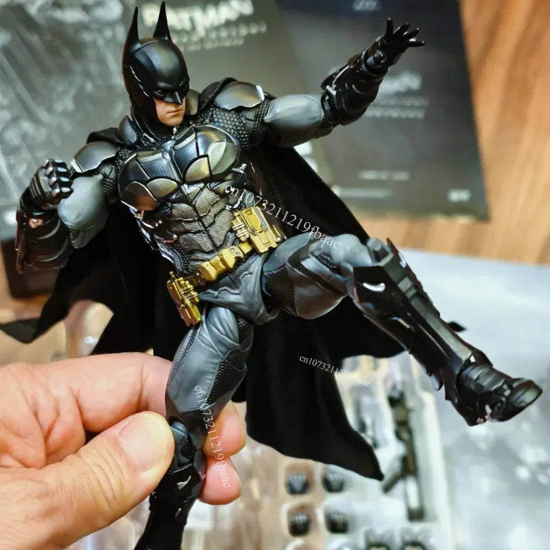 In Stock Genuine LPZZ BATMAN Action Figure Deathstroke Toys Arkham Knight Scale Male Soldier Warrior Edition Figurine Gifts