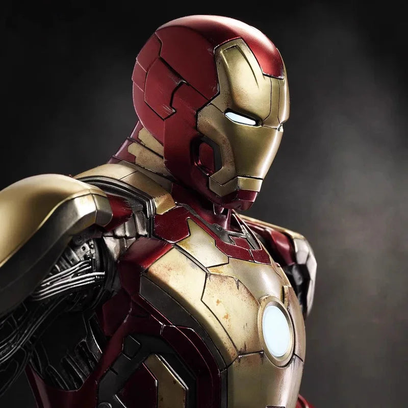 New Product In Stock 1/4 Brand New Marvel Iron Man Mk42 Statue In Red And Gold Color Scheme Super Cool With Luminous Effect