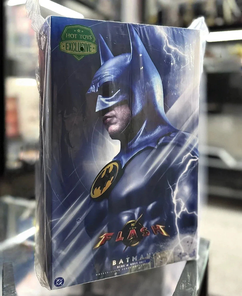 Hot Toys Batman Blau und Anzug 1:6 Sammlerfigur DC The Flash Sammlerstück für erwachsene Sammler Geburtstagsgeschenk