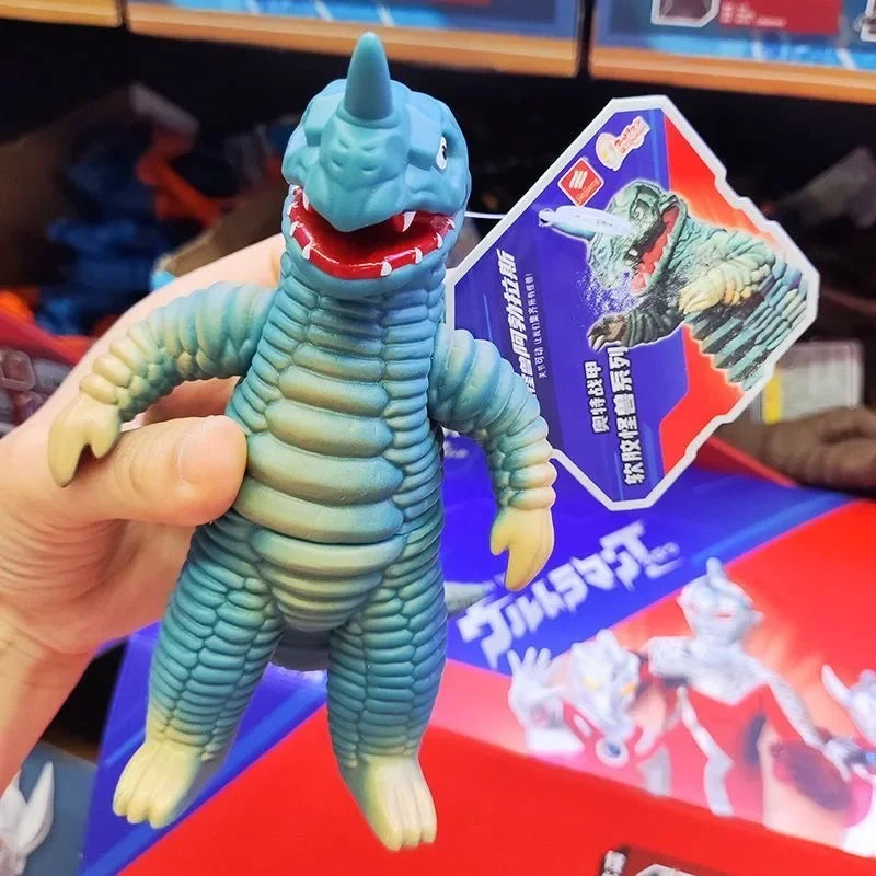 15cm Monster Kaiju Model Action figure Alien Hipporit Antlar Red king Zetton Tyrant Gomora Hipporit Altman Toy collection gift