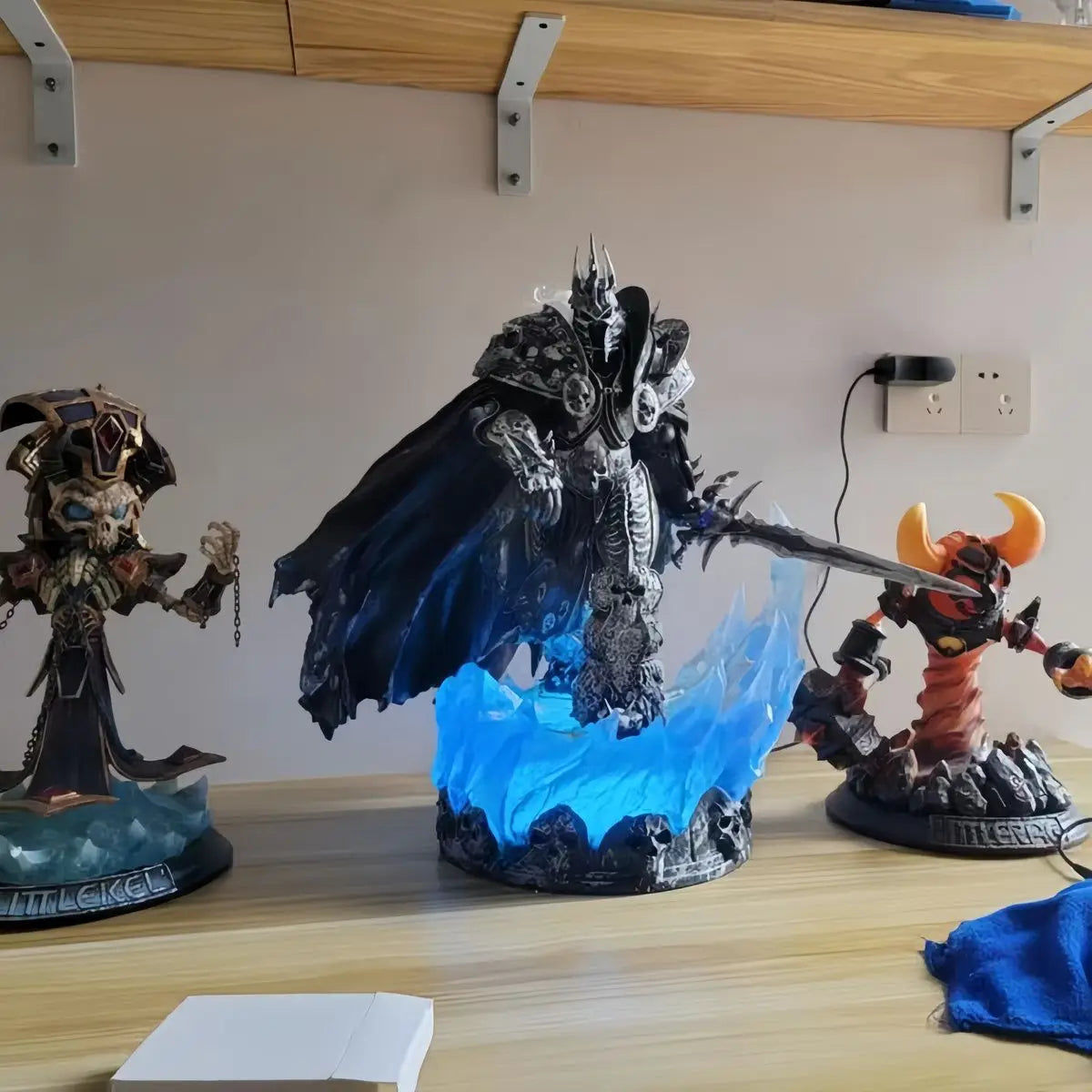 World Of Warcraft Figure Lich King Figures Arthas Menethil Figurine Pvc Gk Statue Model Doll Collection Room Decoration Toy Gift