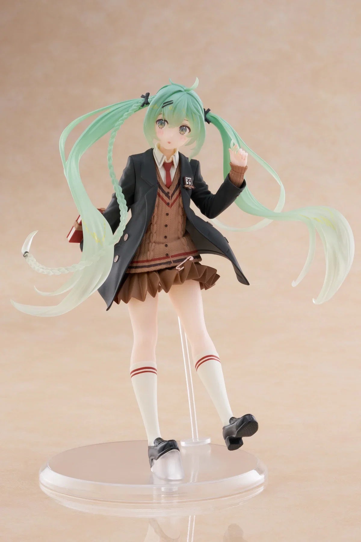 18cm Genuine Taito Hatsune Miku Preppy Ver Action Figure  Fashion Hatsune Miku Figure Kawaii Collectible Model Toy Birthday Gift