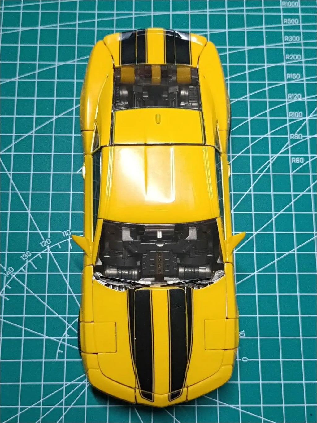 Deformation Toys Car LTS03C Hornet Warrior Action Figure Transformation Robot