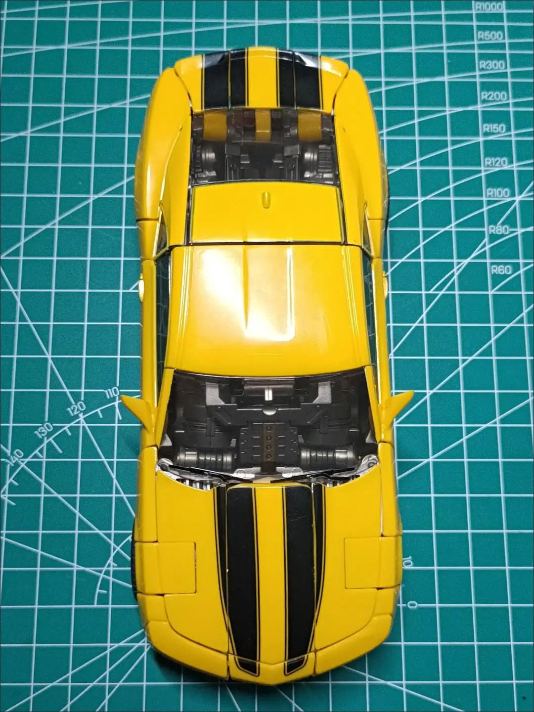 Deformation Toys Car LTS03C Hornet Warrior Action Figure Transformation Robot