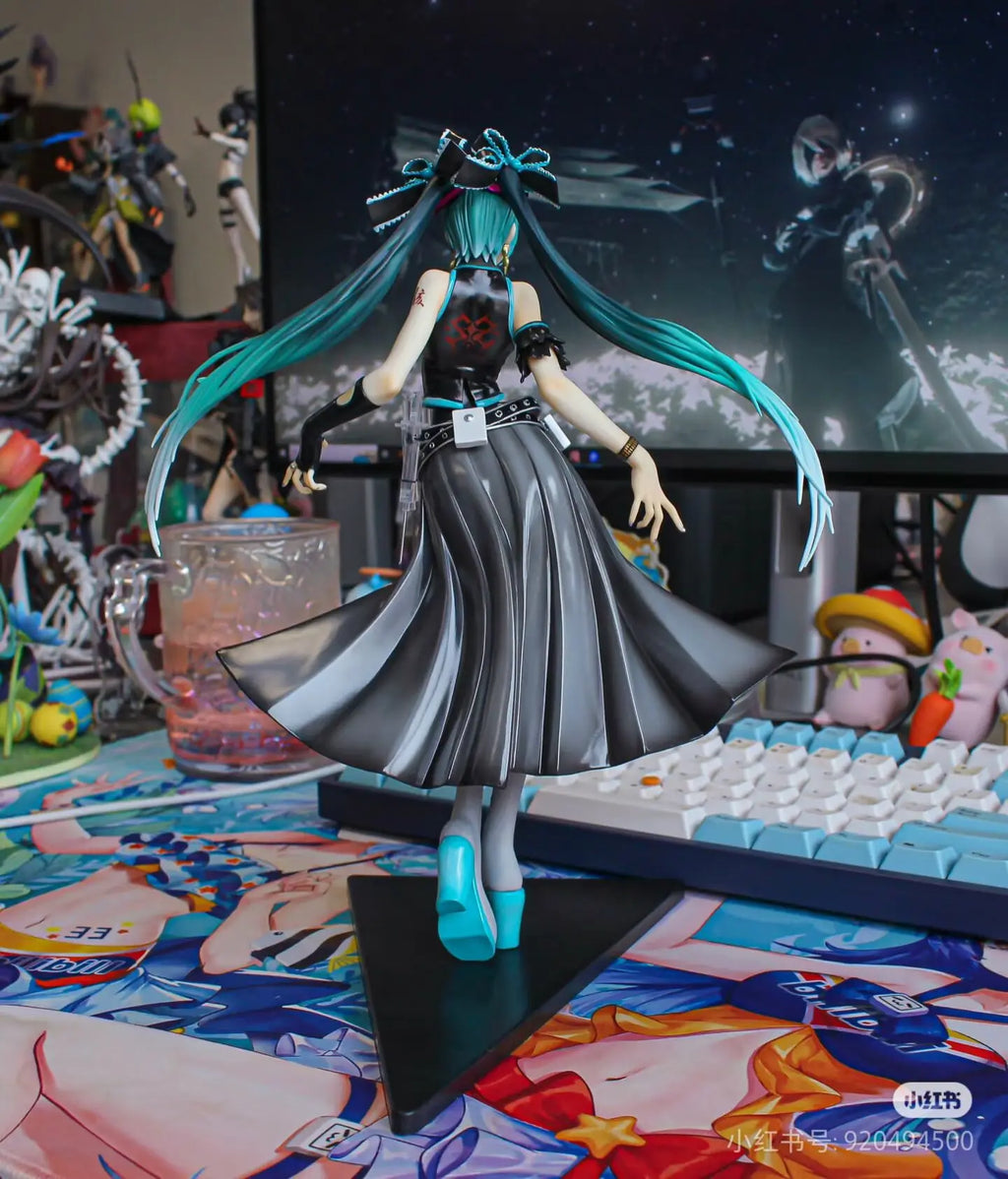 Unioncre Hatsune Miku Vocaloid Prisoners And Paper Planes Skeletal Anime Figure Miku Model Statue Toy Birthday Gifts