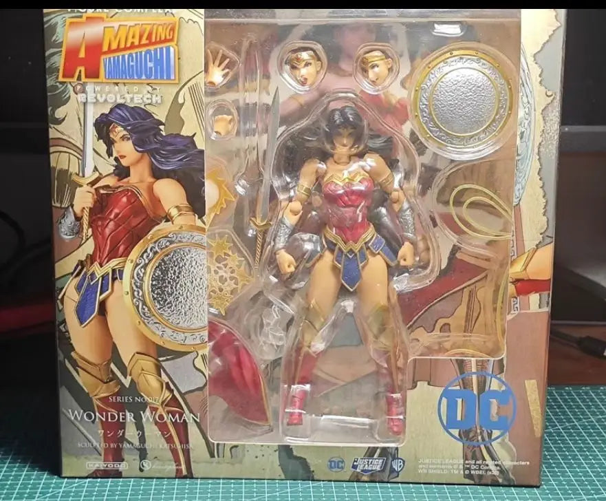 Auf Lager 15cm Wonder Woman Actionfigur Spielzeug Modell Geschenk Anime Merchandise Bewegliche Figur Modell Spielzeug