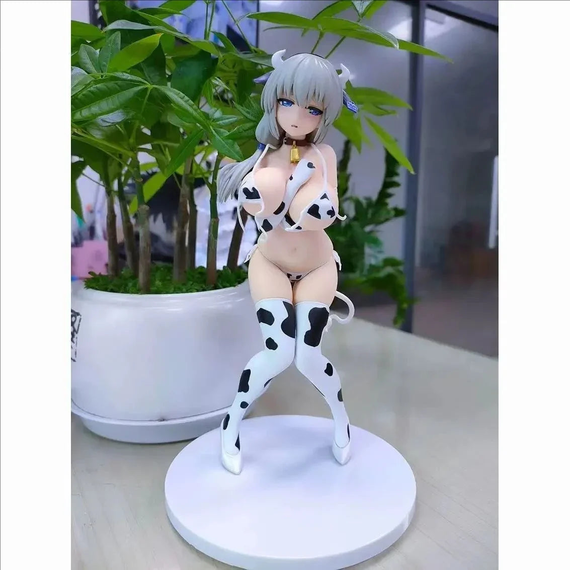 22cm Uzaki-chan Wa Asobitai! Uzaki Tsuki Sexy Nude Girl Model PVC Anime Action Hentai Figure Sexy Figure Toys Gifts