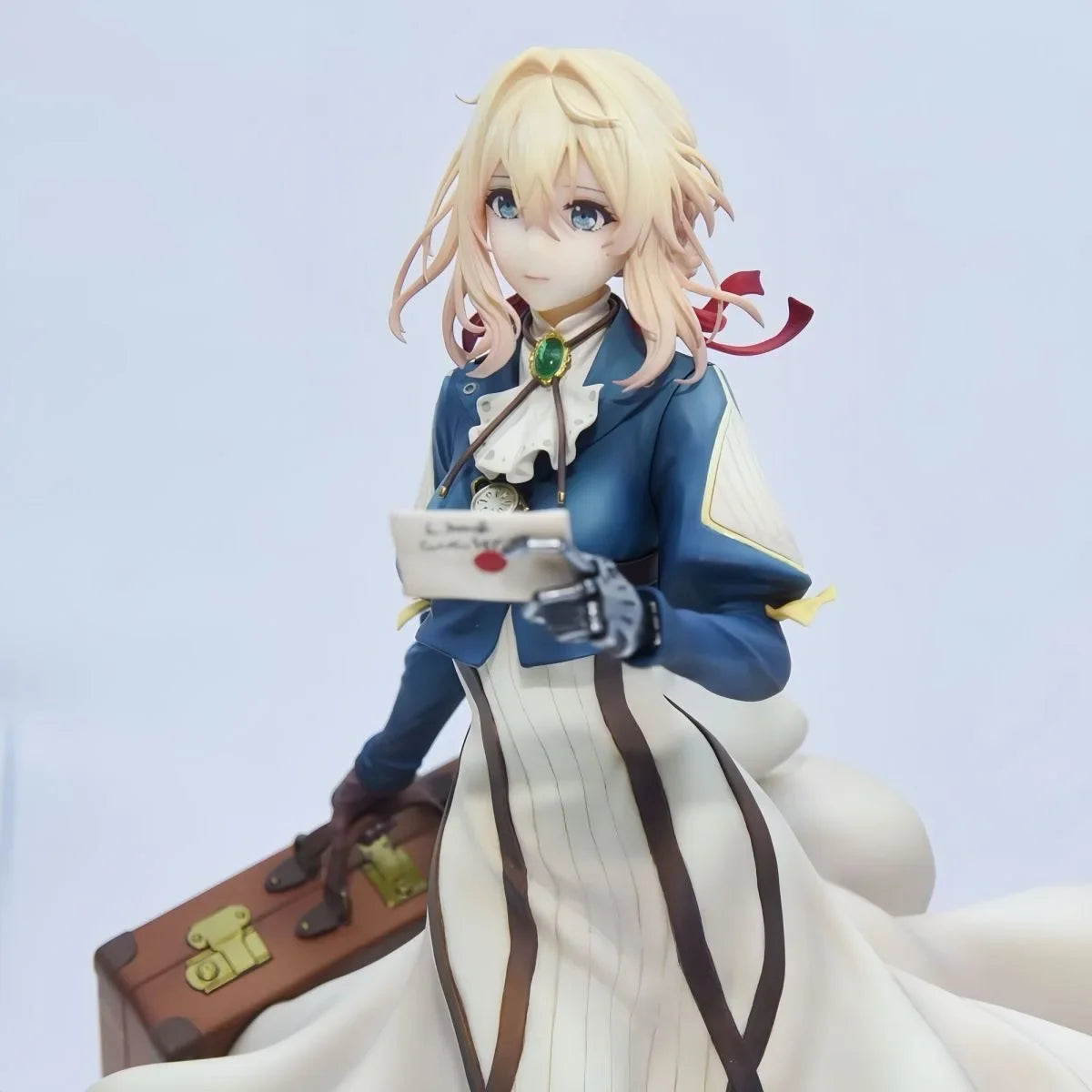 27cm Violet Evergarden Anime Figures Beautiful and Pure Girl Gk Model Desktop Ornament Decorations Best Rare Gifts for Children