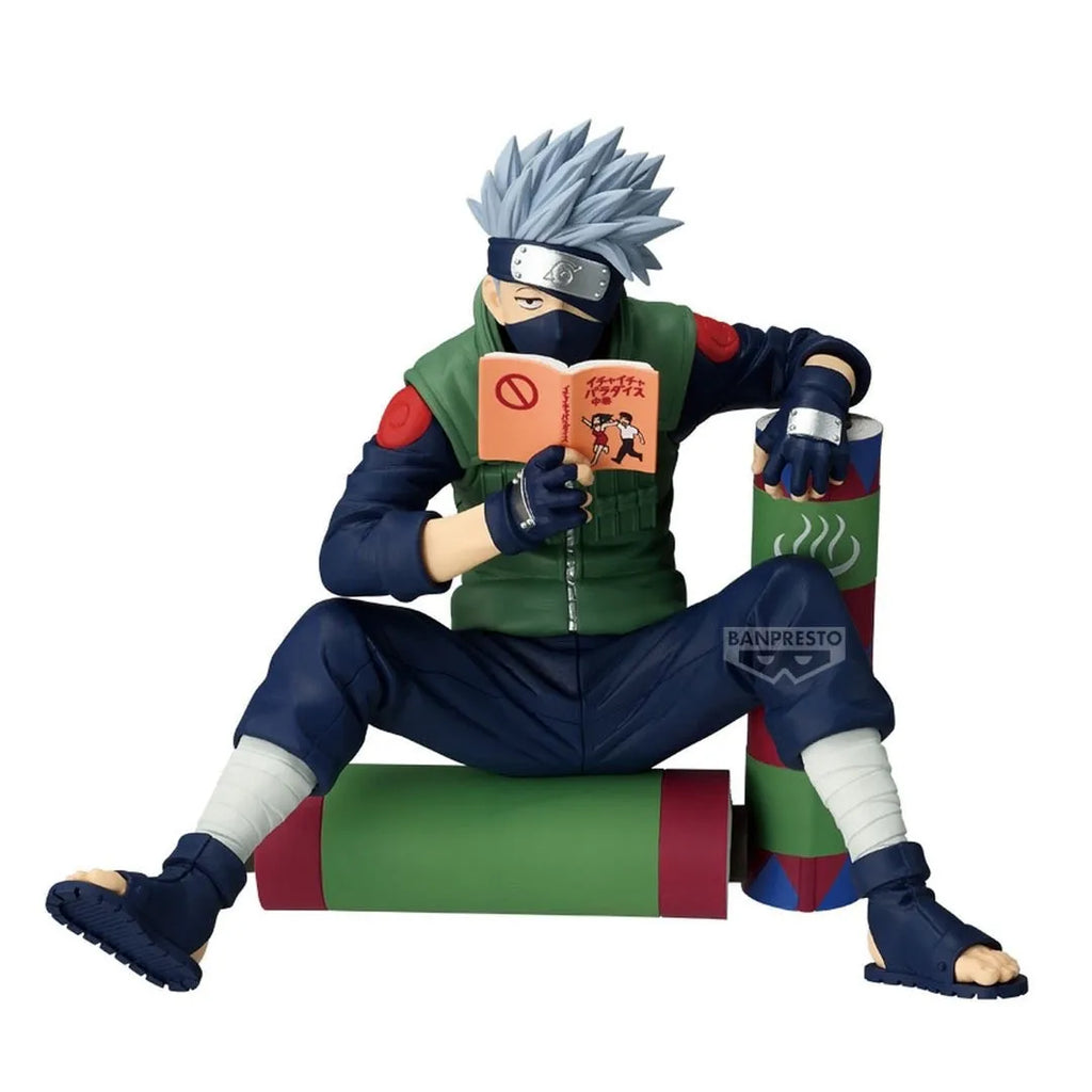 Original BANDAI NARUTO 72 Series Hatake Kakashi Uzumaki Naruto Action Figure Toys PVC Model Collection Anime Figurine