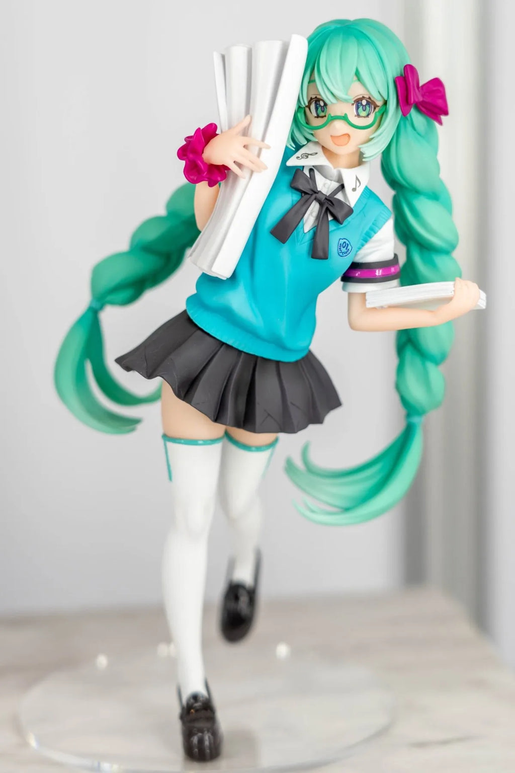19CM Anime Hatsune Miku 16th Anniversary Commemorative School Uniform Luminasta Figure Action Figure Model Toys For Kids Gift