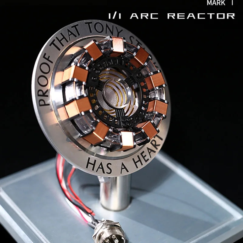 Disney Co - Branded First Generation Avengers Iron Man Mk1 Iron Man Reactor Chest Light 1:1 Ark Electromagnetic Core Ornaments