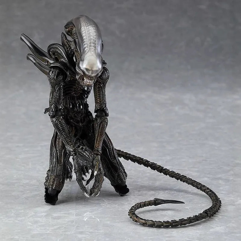 In stock figma SP-108 shapeshifting Xenomorph movable boxed figure creative holiday gift Halloween present for friends