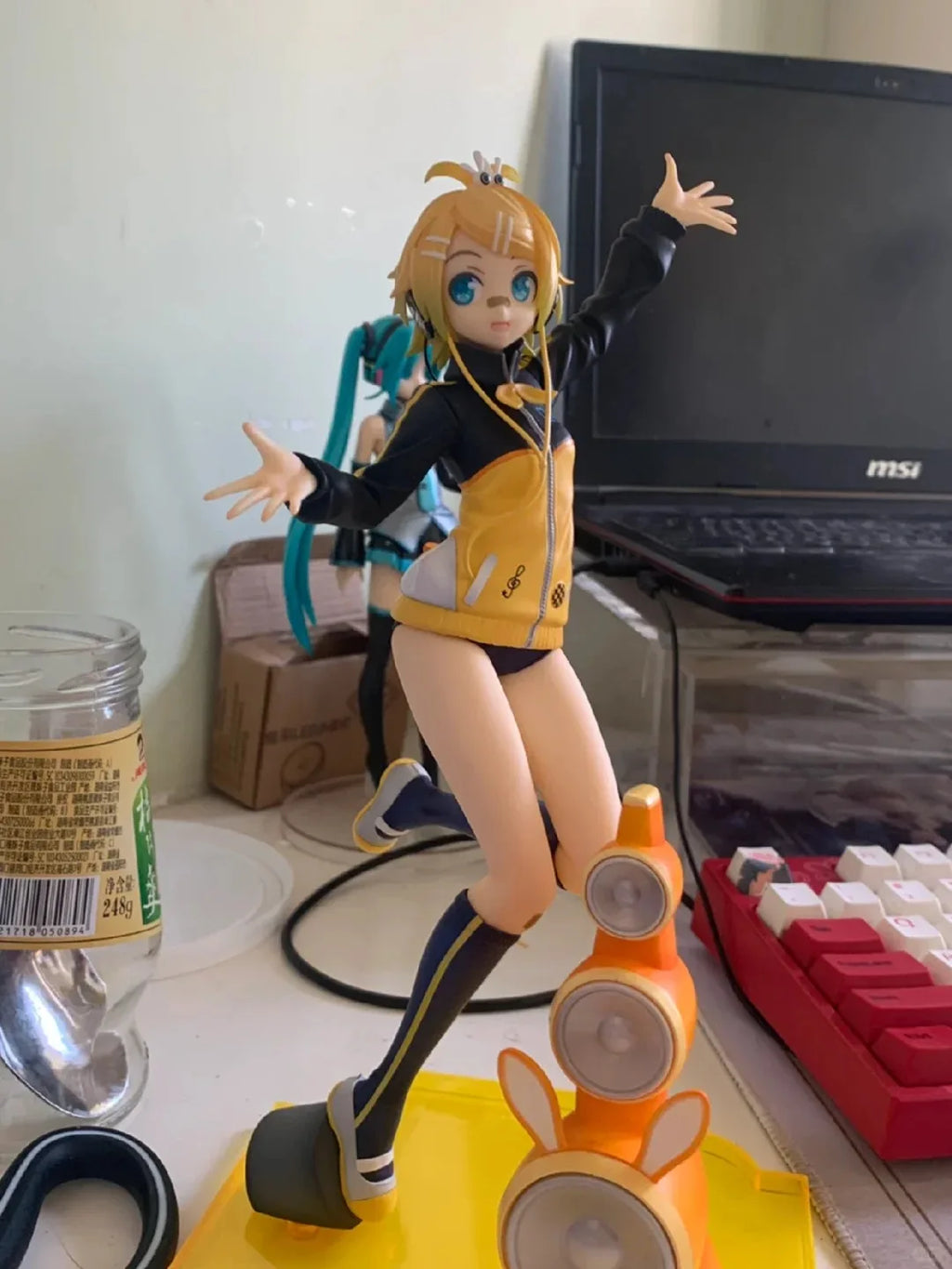 10original Max Factory 1/7 Kagamine Rin Kagamine Len Miku Project Diva F 2nd Stylish Collectible Toys Birthday Gift
