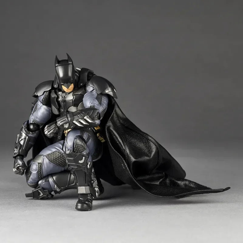 In Stock Original Kaiyodo Batman Arkham Knight Amazing Yamaguchi Revoltech NR038 Batman Action Figure Toy