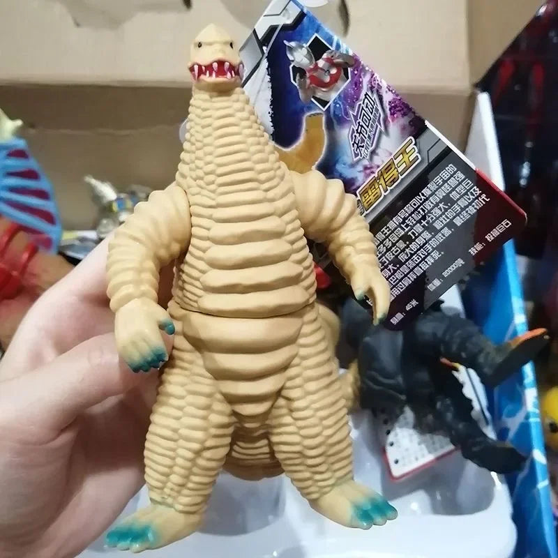 15cm Monster Kaiju Model Action figure Alien Hipporit Antlar Red king Zetton Tyrant Gomora Hipporit Altman Toy collection gift