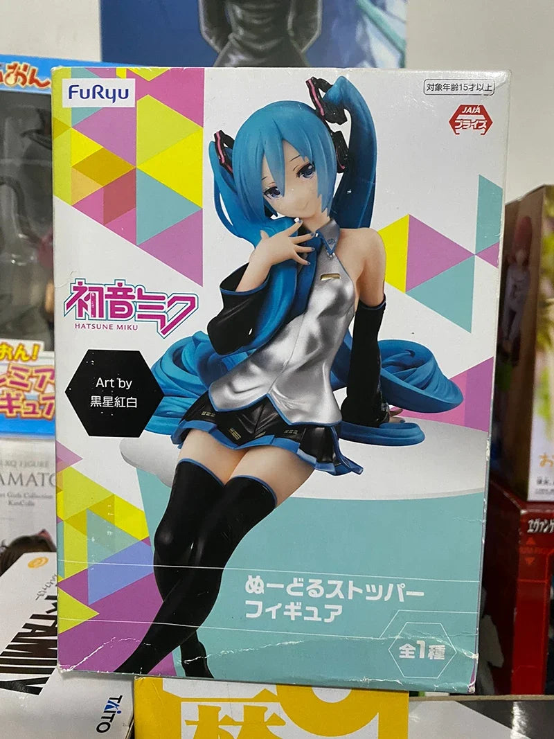 Kawaii FuRyu Noodle Stopper Hatsune Miku -GRANADA Ver.- PVC 14CM Anime Action Figures Model Collection Toy