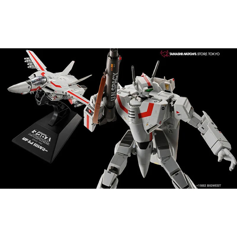 Bandai Original  Action Figure DX Super Alloy VF-1J Valkyrie (Ichijo Hikaru's Aircraft)‑Store Limited Edition‑ Action Toys Boys