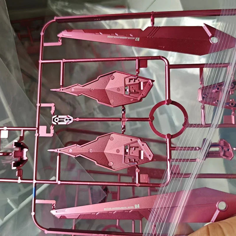 Bandai Freedom Gundam Action Figure MG Pink Sakura 2.0 Freedom Gundam Model Kit Toy Paint Modification