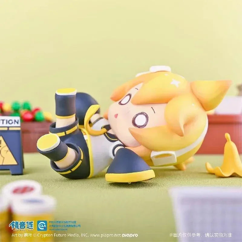 Hatsune Miku Kagamine Rin Kagamine Len Q-version box-packed fall figure In shelf Brand new genuine