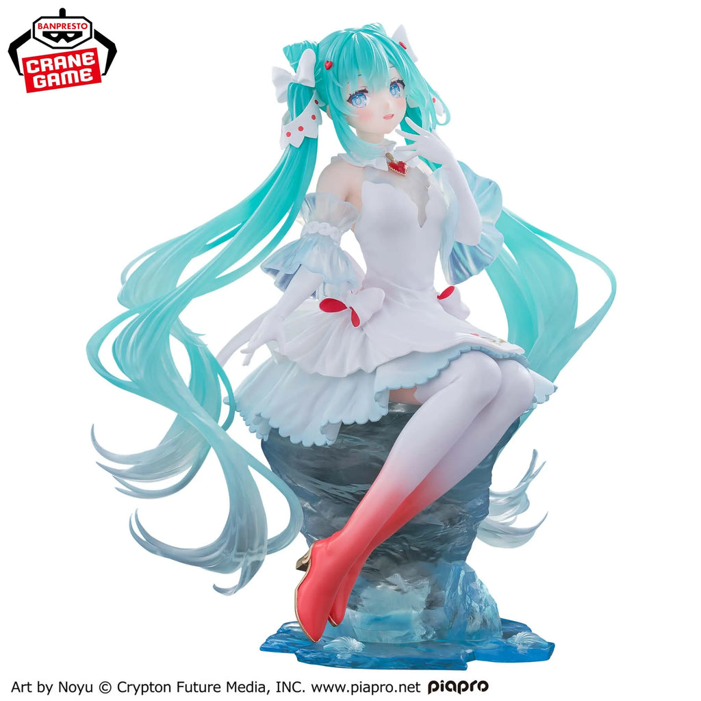 In Stock Genuine BANPRESTO EVOLVE Classical tuning Hatsune Miku Swan Lake Clione BPEV Emerald Gem Figure Anime Model Toy