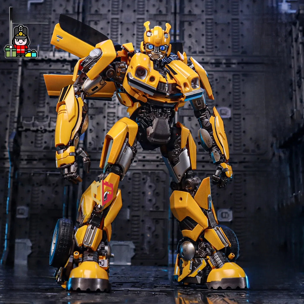 Transforming Yellow Bee Toy Model Alloy Skeleton Moveable Car Person Collectible Action Figure 2cm High Precision Painting