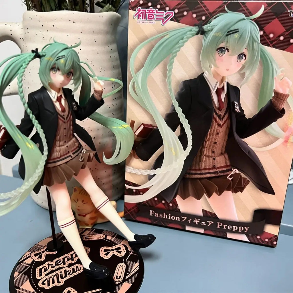 18cm Genuine Taito Hatsune Miku Preppy Ver Action Figure  Fashion Hatsune Miku Figure Kawaii Collectible Model Toy Birthday Gift