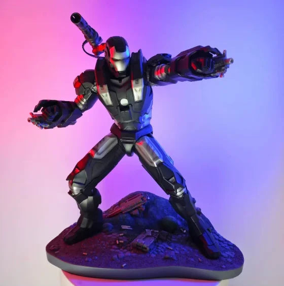 Neu auf Lager War Machine Ganzkörper-Bild Szene Version Harzfigur Leuchtende Marvel Schreibtischdekoration Ornament Geburtstagsgeschenk