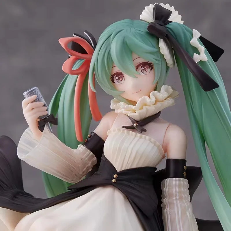 Hatsune Miku Figure Singer Action Model for Desktop Ornaments Collectible Ban Chu Yin Shou Two-Dimensional Beautiful Girl Toy