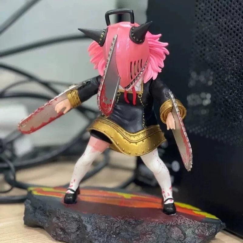 In stock Spy×Family Figure Anya Forger Figures Anya Cos Chainsaw Man Figurine Pvc Model Doll Collection Room Decoration Toy Gift