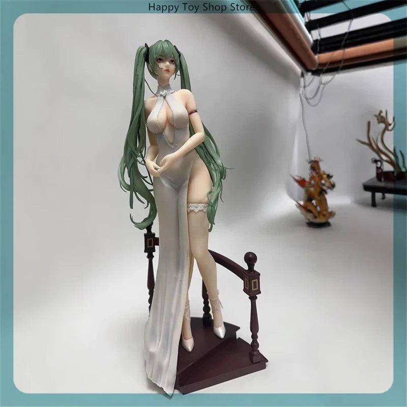 42cm Hatsune Miku Green Hair Princess Virtual Singer Girl Figure Model Statue Boys Collection Desktop Decoration Ornament Toys