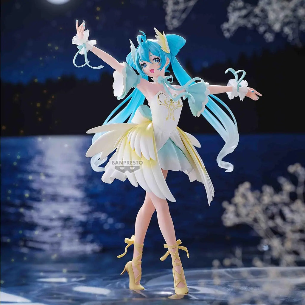 Judai Original Bandai Banpresto Vocaloid Hatsune Miku Classical Tuning Swan Lake Evolve PVC Action Figure Model Toys