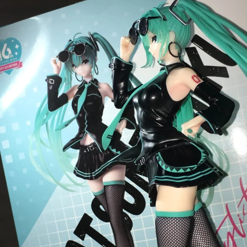Neue Original Hatsune Miku Figur Stylist 16. Geburtstag Gedenk-Anime-Sammlung Modell Actionfigur Puppe Weihnachtsspielzeug Geschenk