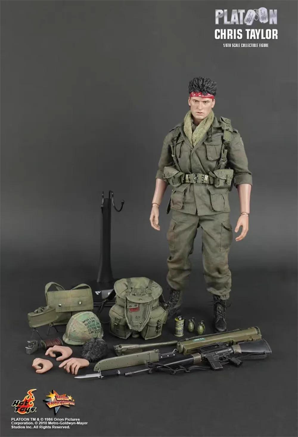 HotToys 1/6 MMS135 MMS141 Platoon Pvt. Chris Taylor /Tom Berenger Action Figure Model Toys 12-inch Collection Scene Ornaments