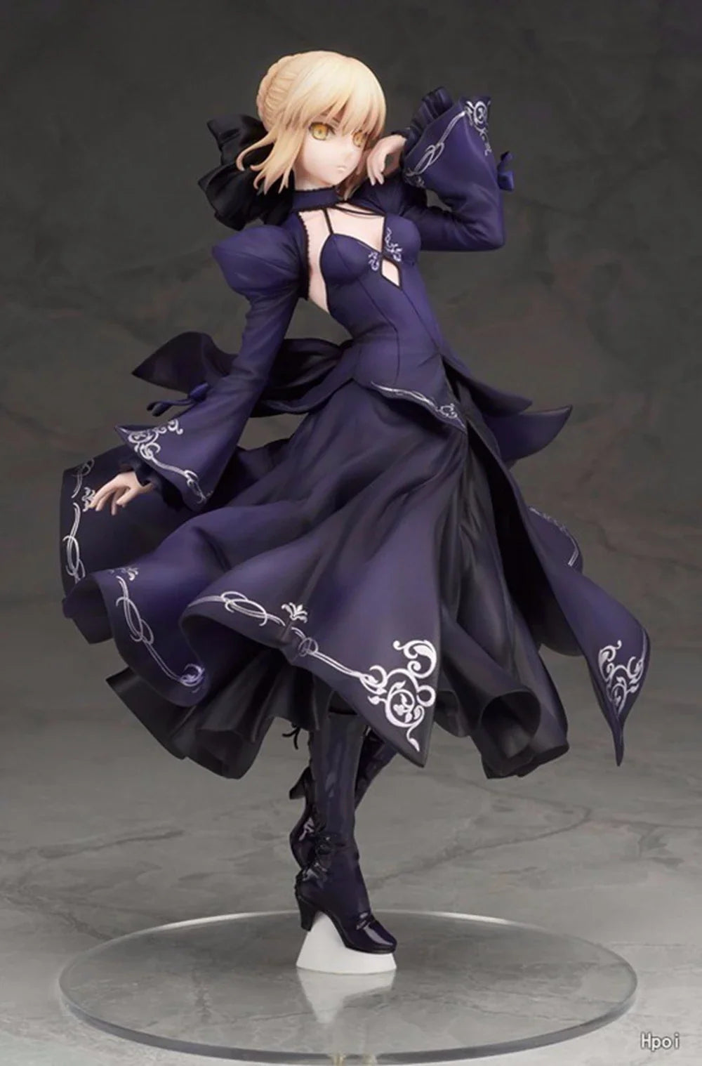 23CM Anime Gekijouban Fate/stay night Heaven's Feel Altria Pendragon Black Dress Up Saber Alter Model Toy Gift Action Figure PVC