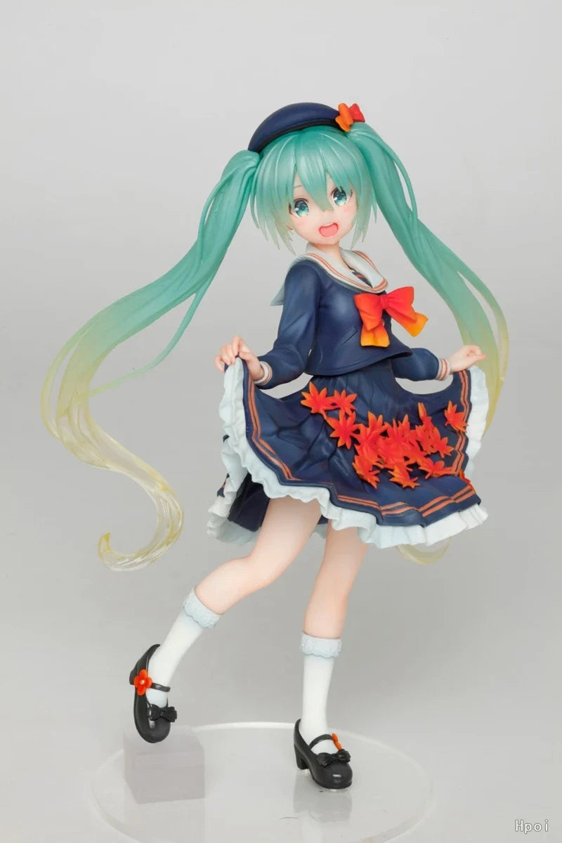 18cm Hatsune Miku Anime Figure 3rd Season Autumn Ver Kawaii Girl Action Figure PVC Collection Model Ornaments Toys Birthday Gift